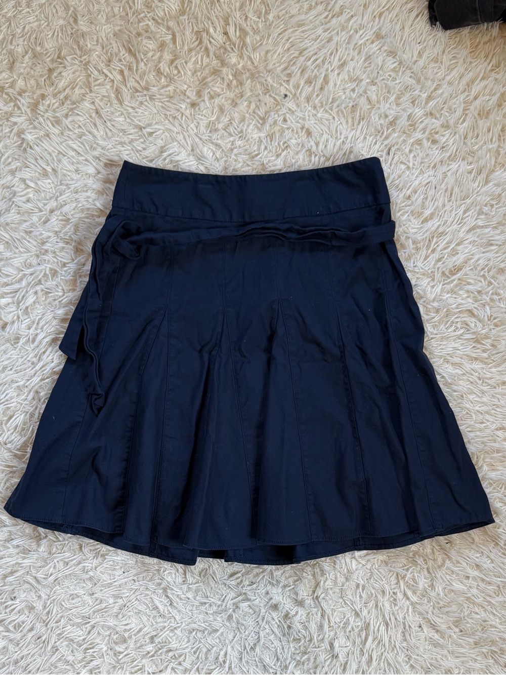 Vintage Guess Navy Pleated Skirt